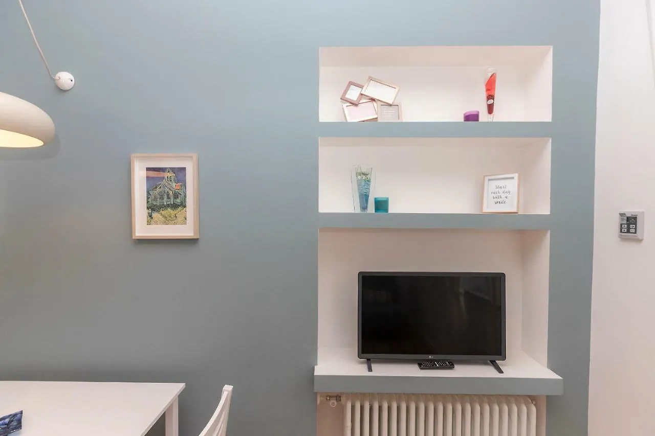 Real Italian Estate - Sails & Sweet Dreams Apartment Genoa