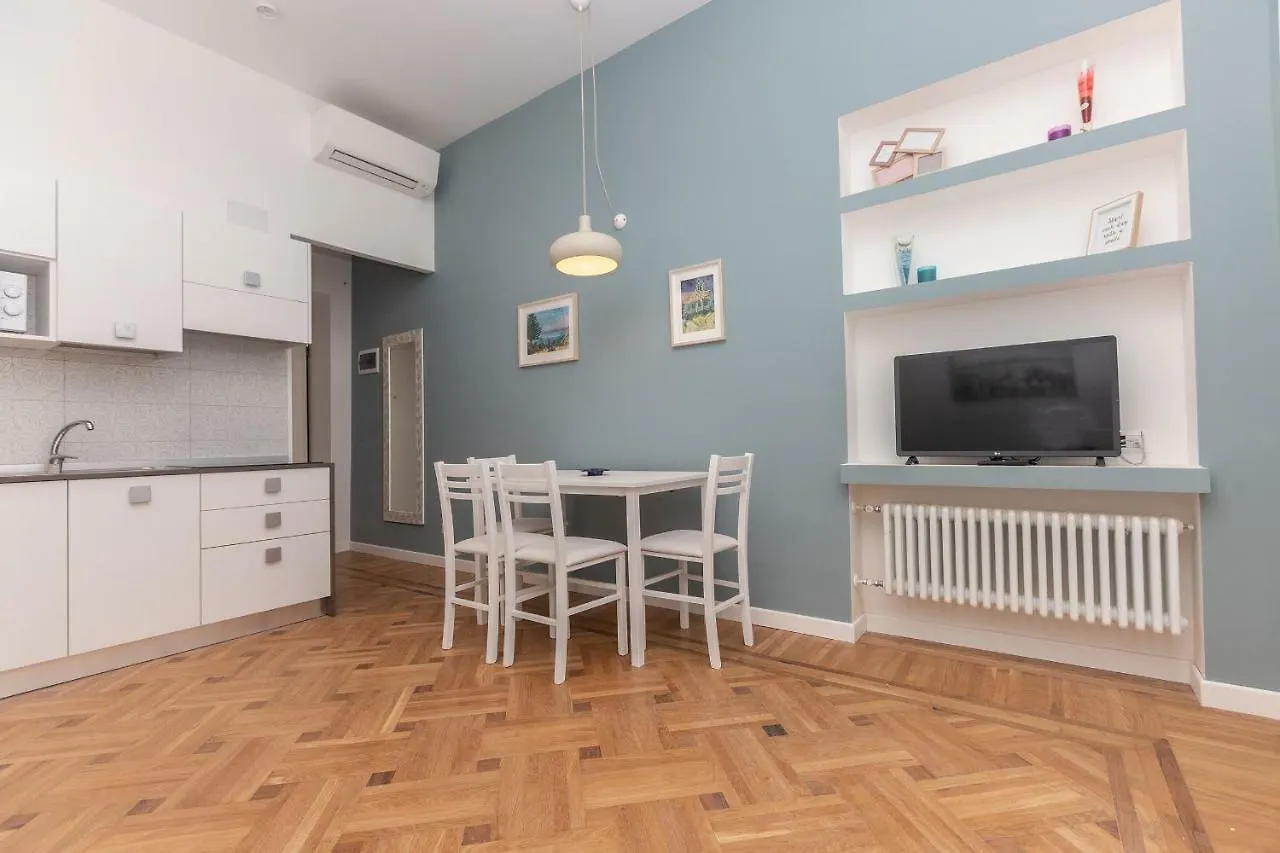 Real Italian Estate - Sails & Sweet Dreams Apartment Genoa